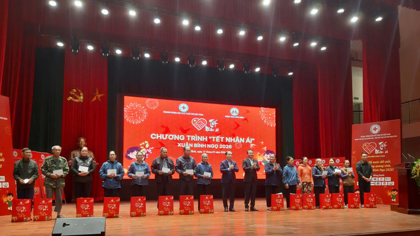 HỘI CHỮ THẬP ĐỎ VIỆT NAM