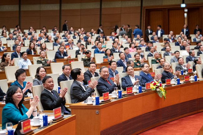 HỘI CHỮ THẬP ĐỎ VIỆT NAM