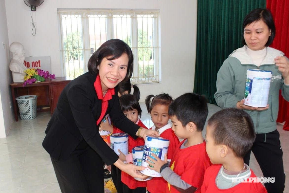 chi-mung-chu-thap-do(1) (1)