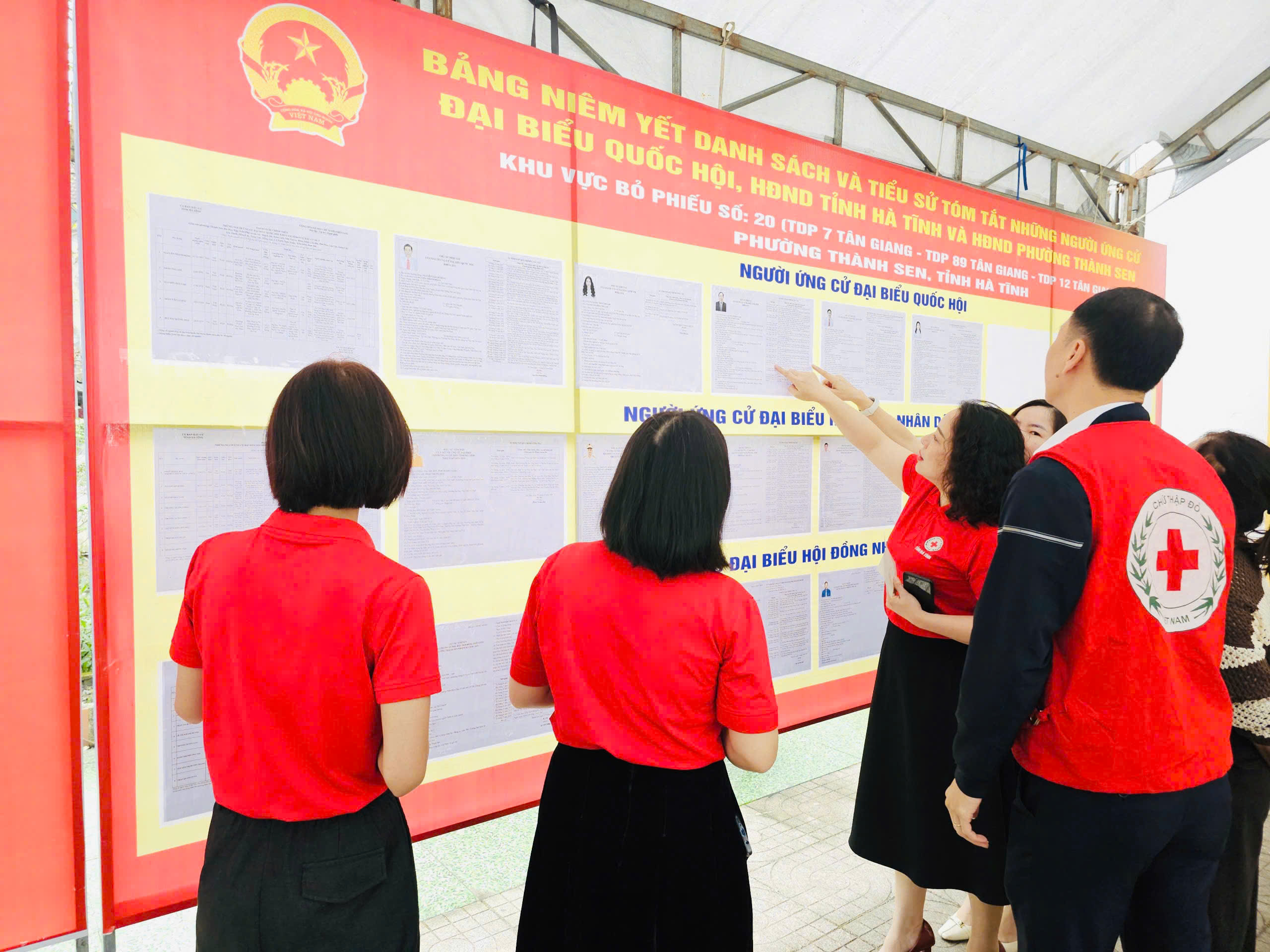 HỘI CHỮ THẬP ĐỎ VIỆT NAM