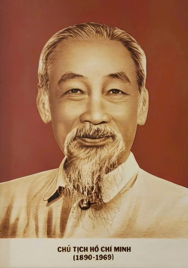 Ánh sáng Hồ Chí Minh soi đường cho chúng ta đi- Ảnh 1.