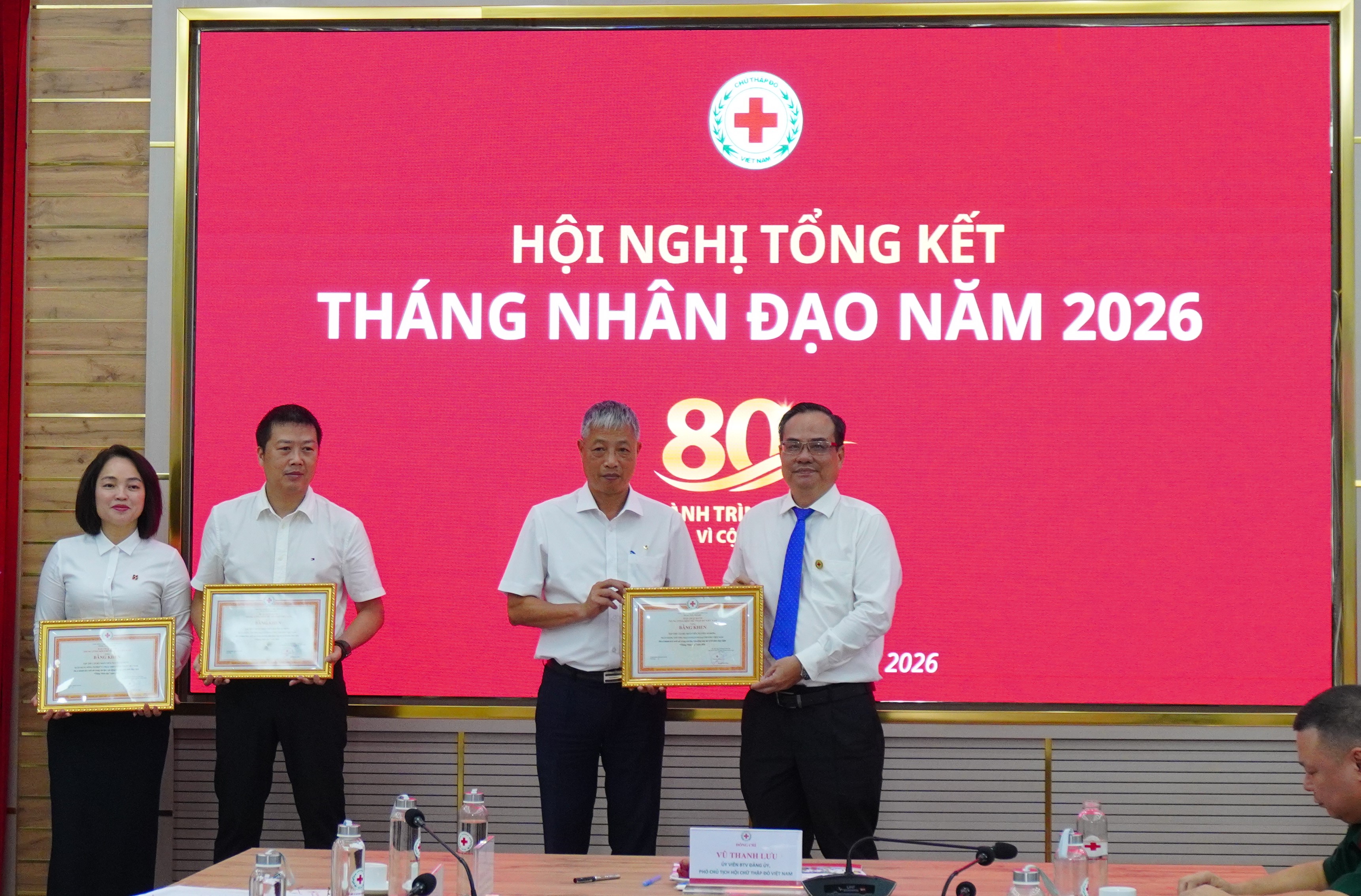 HỘI CHỮ THẬP ĐỎ VIỆT NAM