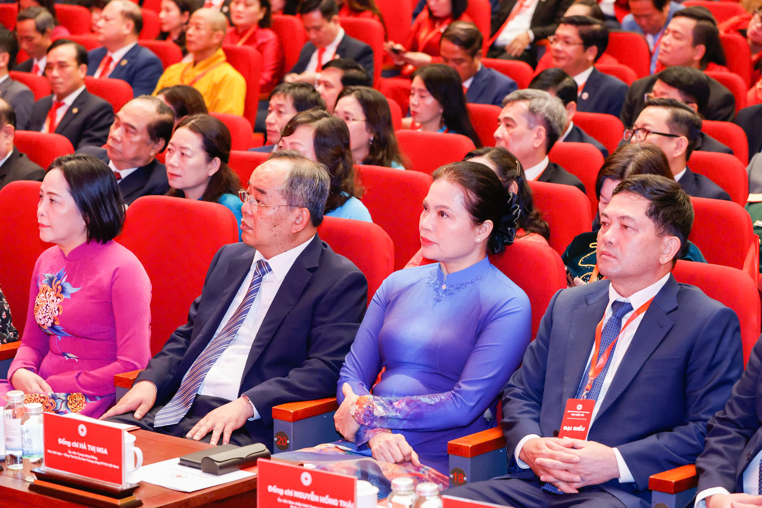 HỘI CHỮ THẬP ĐỎ VIỆT NAM