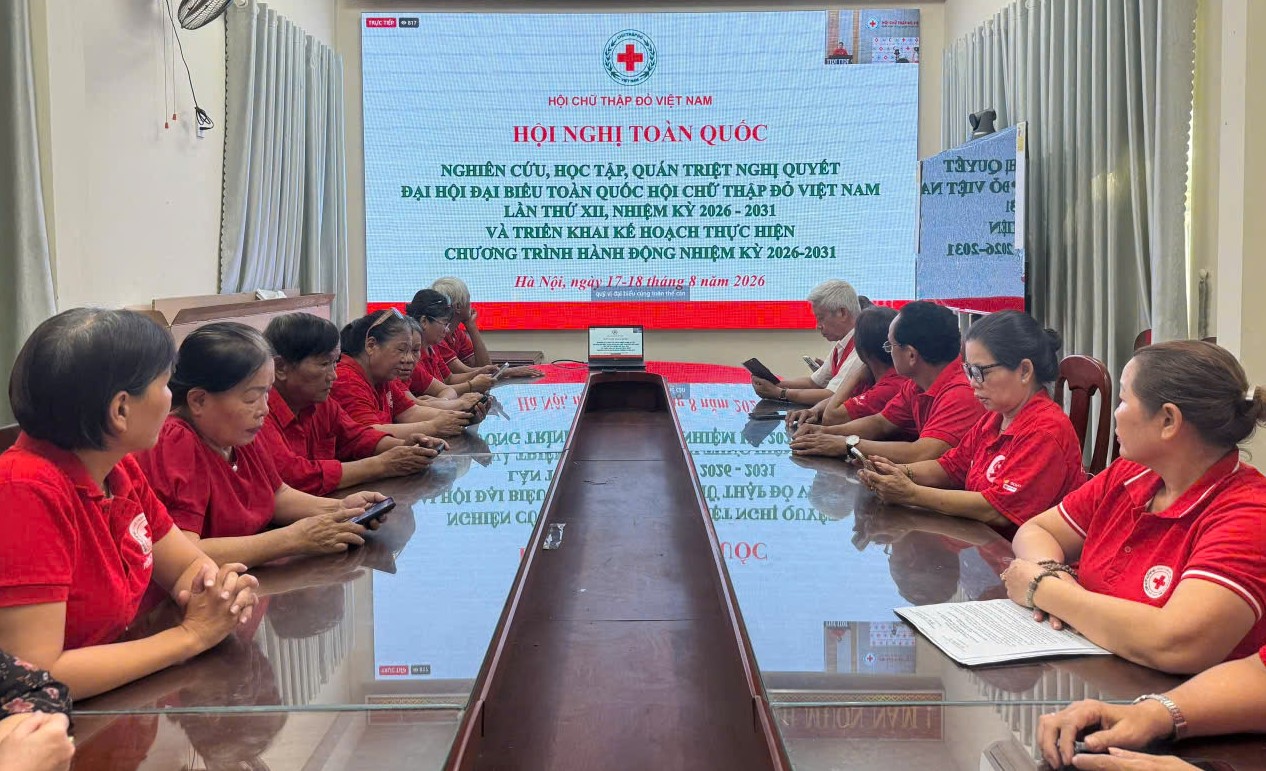 HỘI CHỮ THẬP ĐỎ VIỆT NAM