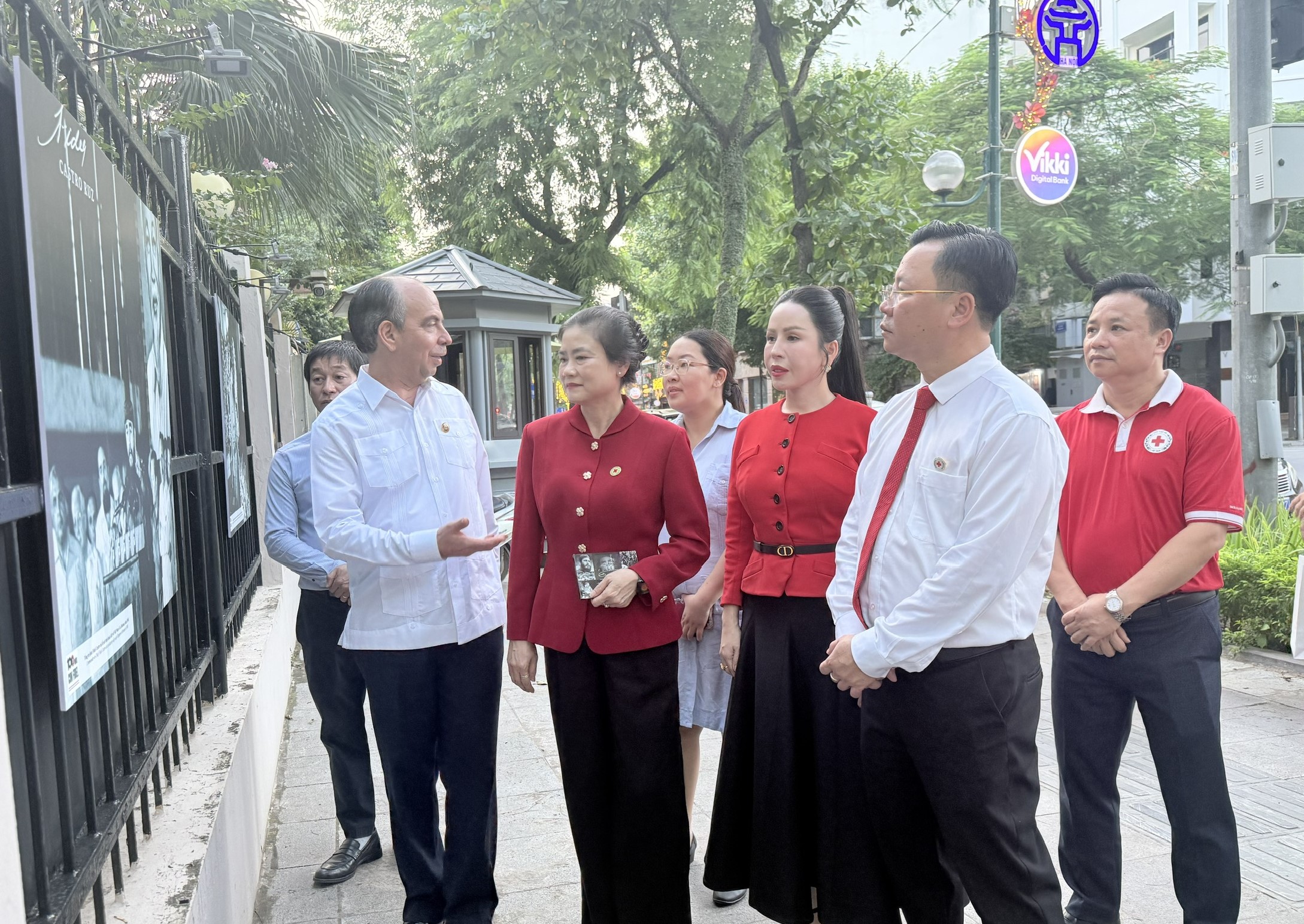 HỘI CHỮ THẬP ĐỎ VIỆT NAM